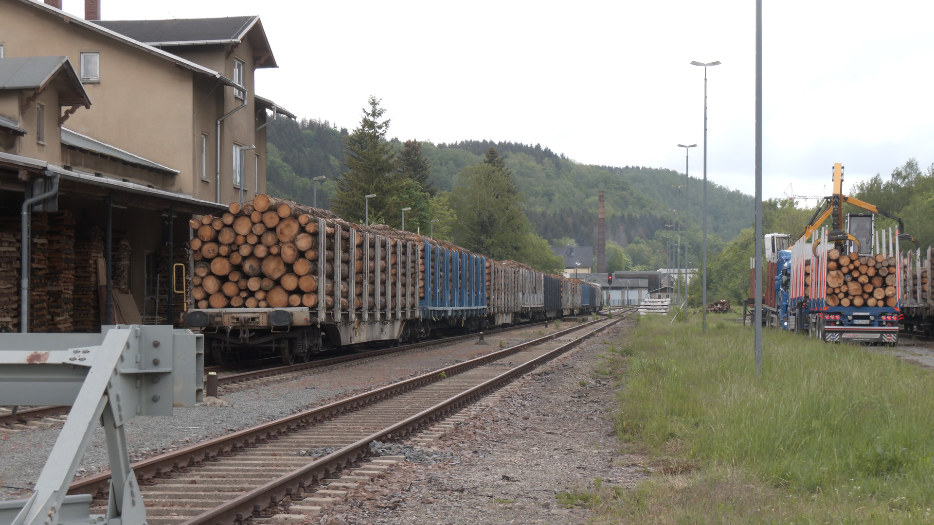 MEgional am 26. Mai 2020 mit dem Borkenkäferzug in Pockau MEgional am 26. Mai 2020 mit dem Borkenkäferzug in Pockau